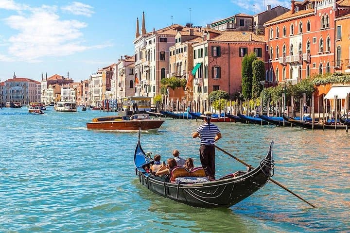 Tour Enchanting Venice Majestic City Walk and Gondola Ride