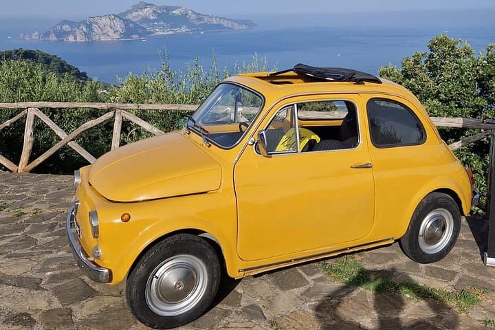 3 Hour Sunset Tour in Vintage Cars in Sorrento