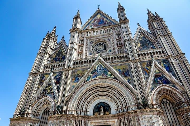 Private Walking Tour in Orvieto with Cathedral Highlight