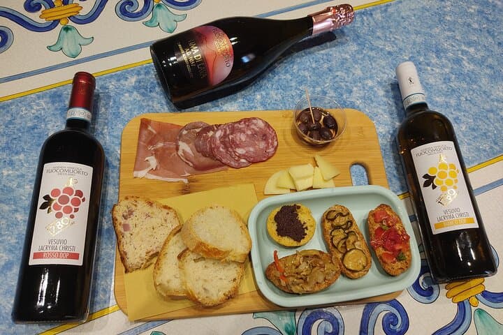 Vesuvius wine tasting with company tour