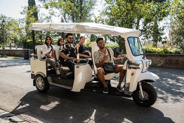 Sightseeing Made Fun and Eco-Friendly!