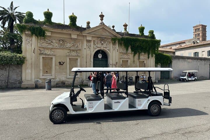 Golf cart private tour of Rome