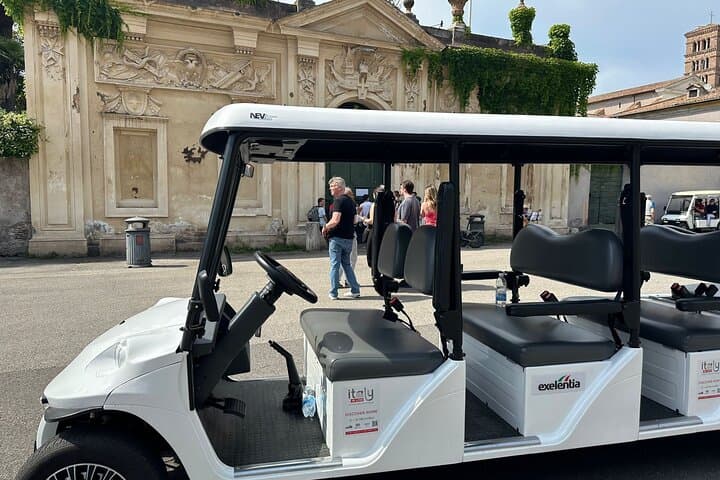 Golf cart private tour of Rome