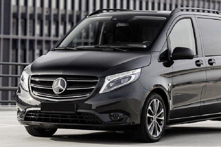 Private Luxury Transfer from Hotel in Rome to Civitavecchia Port