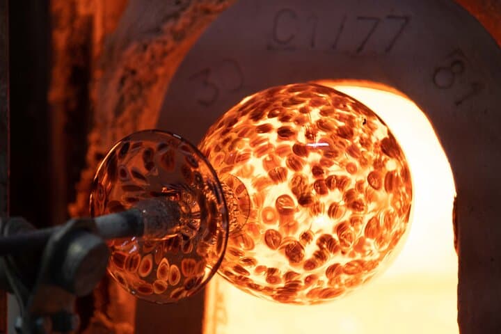 Private Venice walking tour plus Murano island lunch and glass factory visit