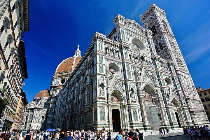 Explore Florence’s Secrets with Bonus eBook
