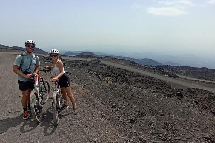 Mt. Etna Cycling to the Top small group