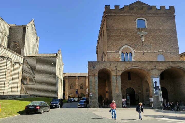 Day Trip From Rome to Orvieto: Food, Underground & Wine Tour