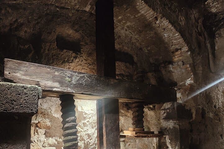 Day Trip From Rome to Orvieto: Food, Underground & Wine Tour