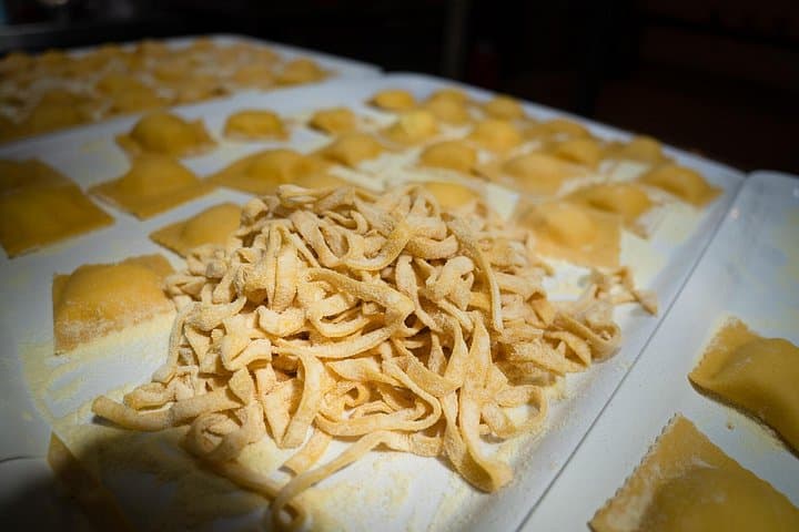 3 Hour Florence Pasta Making & Unlimited wine