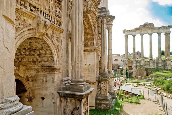 Colosseum, Roman Forum, Palatine Hill, and Panoramic Views Tour