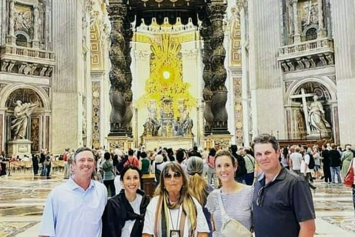 Private guide with MONICA