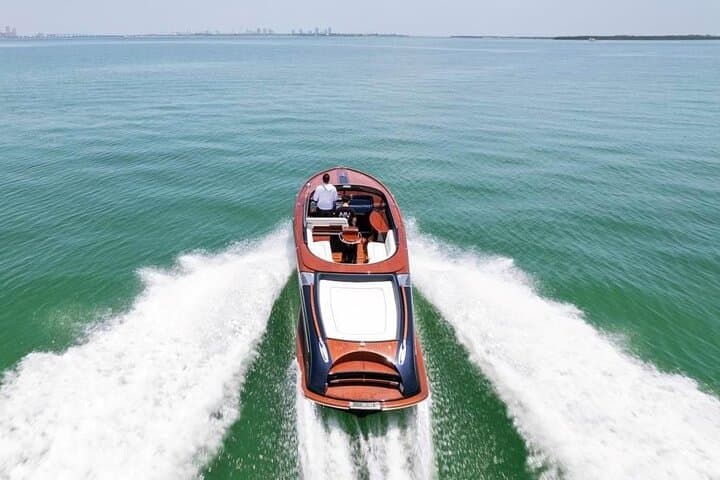 Luxury Riva