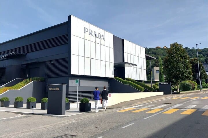 Prada Outlet