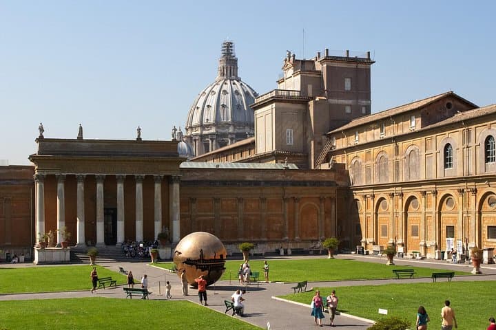 Self Guided Vatican Museums Fast Track Ticket