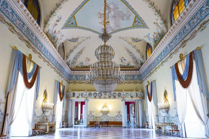 Capodimonte Museum of Naples Group Tour