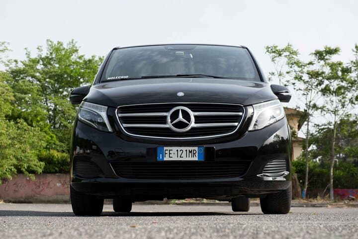 Private Rome Airport & Port Transfer with Luxury Van