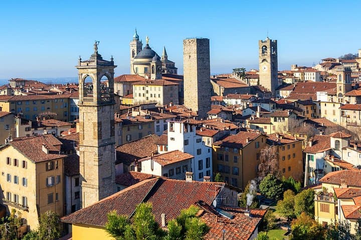 Old Bergamo Scavenger Hunt & Highlights Self-Guided Walking Tour