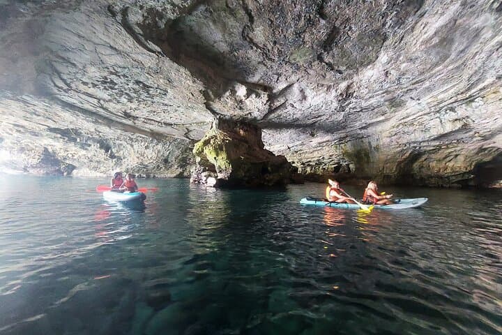 Adventure to the caves by canoe