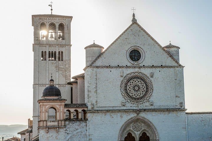 Assisi: Private Tour of St. Francis Basilica