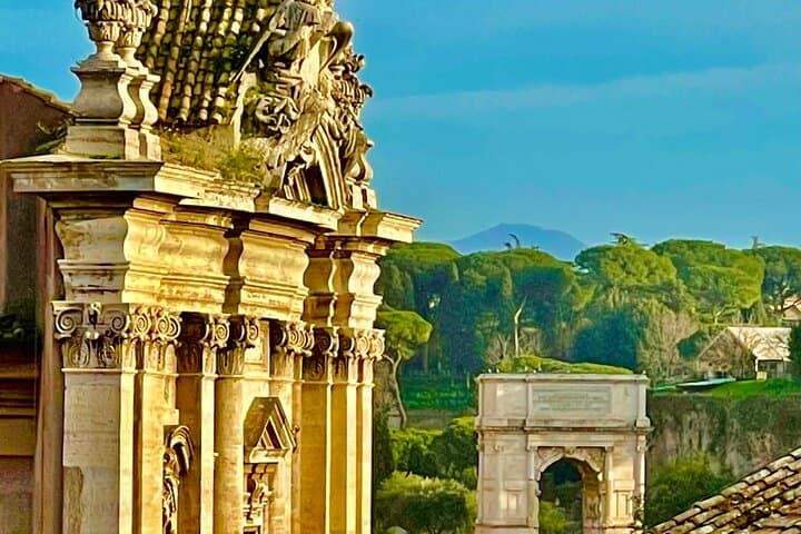Rome Palatine Hill, Roman Forum, Colosseum Panoramic Views Tour