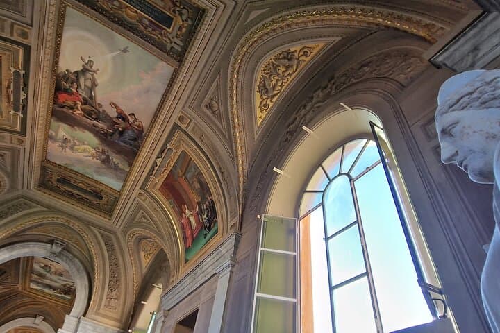 Rome: Exclusive Vatican Museums and Sistine Chapel Private Tour
