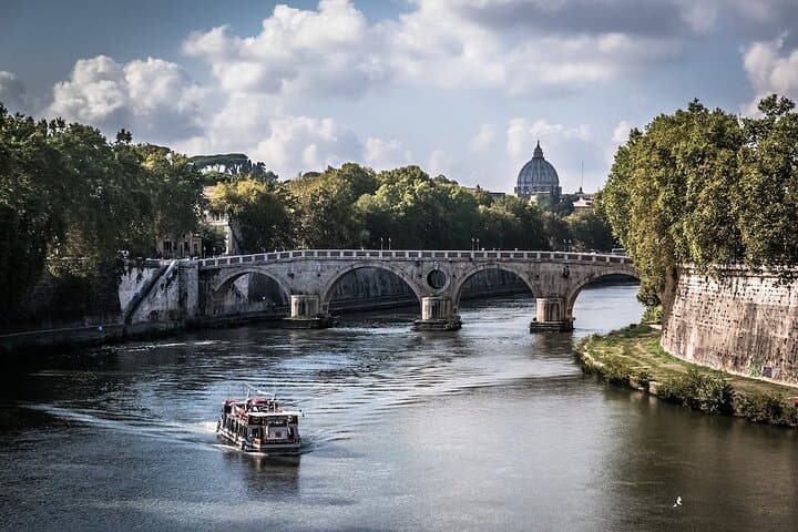 Rome Private Tour from Florence with Hotel Pick Up and Drop Off