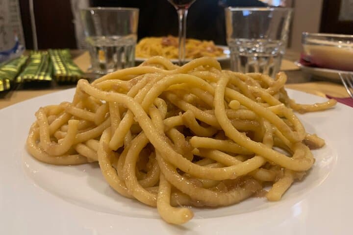Old Taverns and Rialto Market Food Adventure (come hungry!)