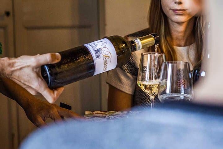 Classic Half-Day Wine Tour in Frascati with Lunch