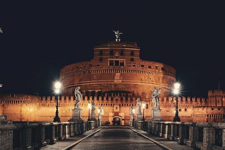 Rome: Exclusive Private Golf Cart Tour