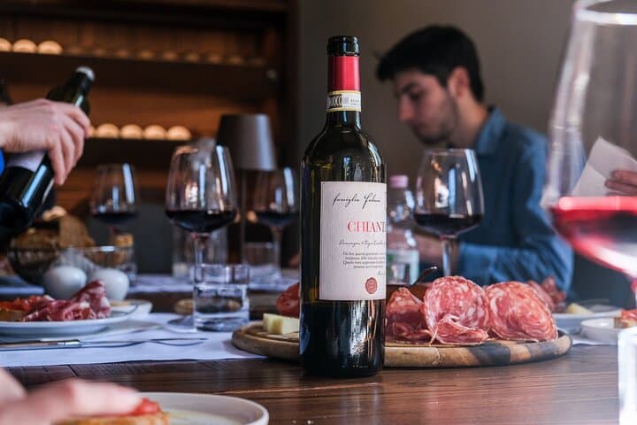 3-hour Vintage FIAT 500 Chianti Classico Private Wine Tour