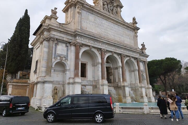 Paola Fountain