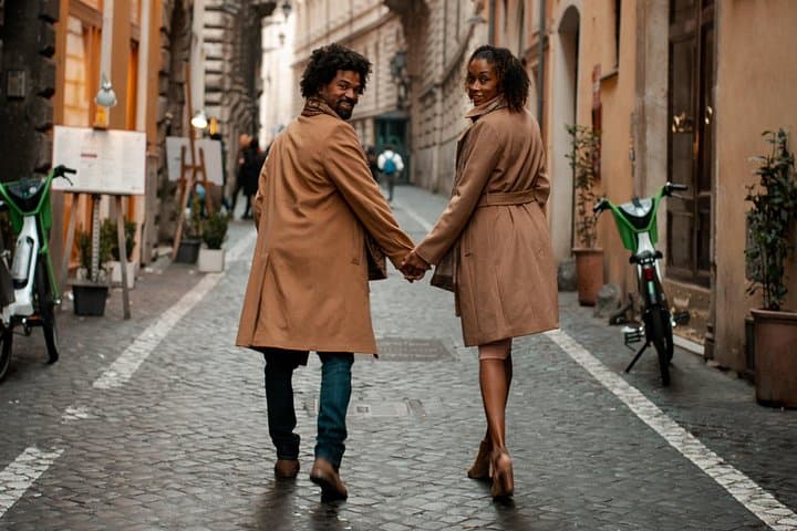 Rome: 1-Hour Private Photo Shoot for Family, Couples or Solo