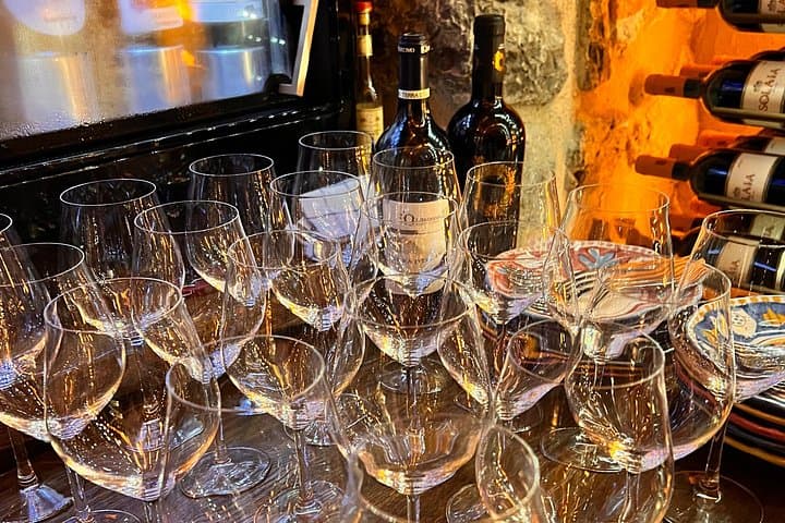 Positano Walking Tour with Wine Tasting