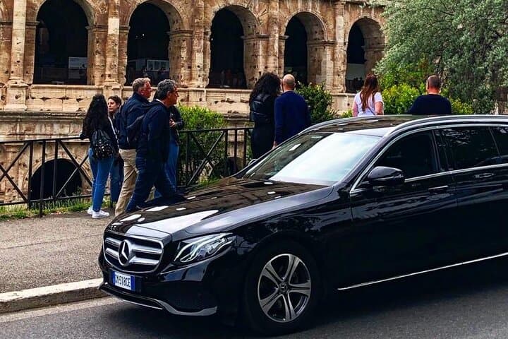 Transfer by luxury car from/to Rome