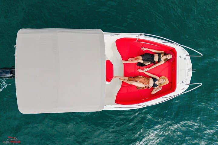 Amalfitan coast boat rent no license or with professional skipper