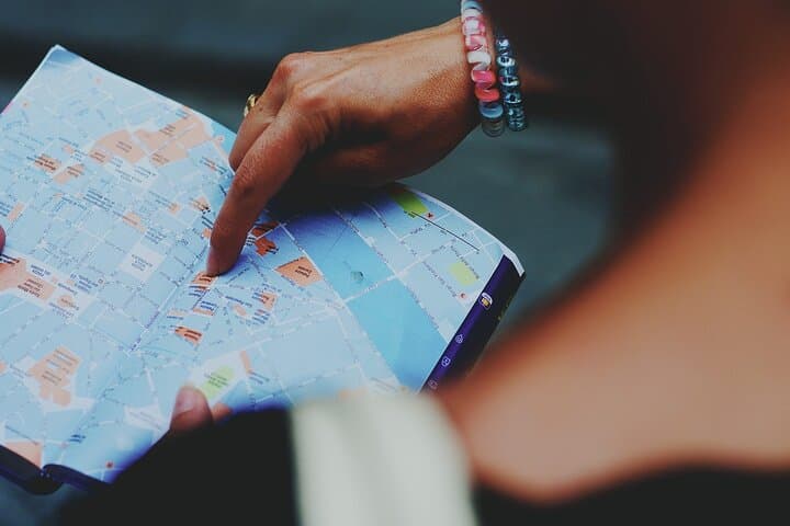 Private transfer from Florence to Rome, English-speaking driver