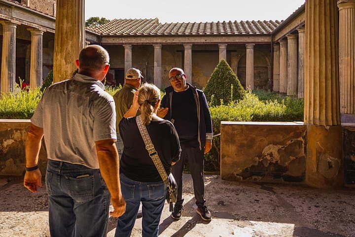 Semi - Private Tour of Pompeii with an Archaeologist