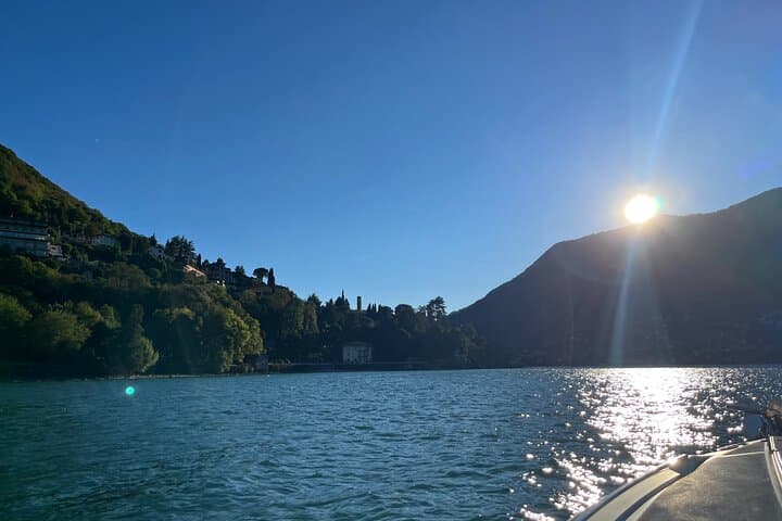 Private 1 hour Boat Tour Como Lake Como