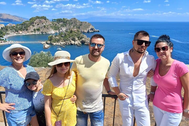 Messina Tour Taormina, Isola Bella beach with cannoli or granita