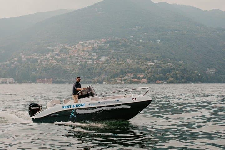 Lake Como: Rent Boat