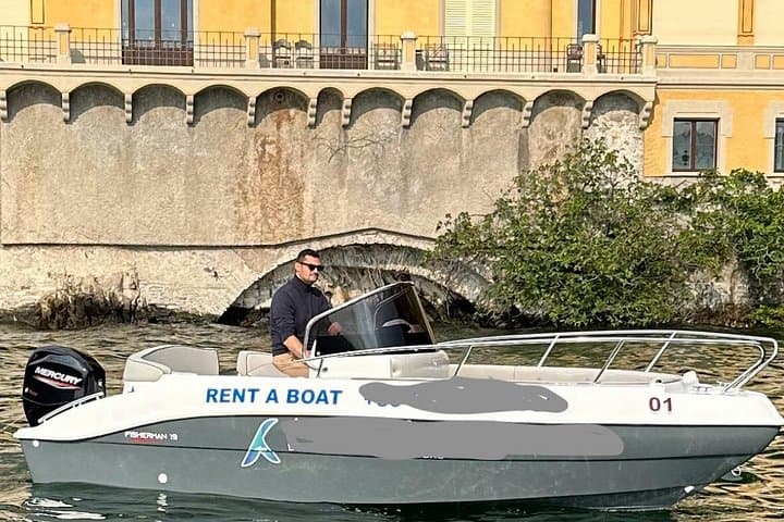 Lake Como: Rent Boat