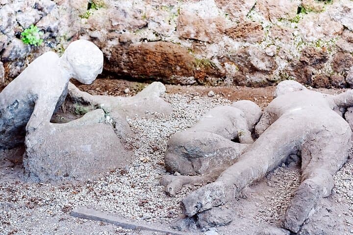 Pompeii and Herculaneum shared shore excursion