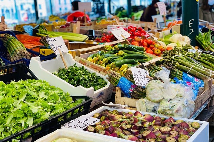 Tasty Street Food Tour of Venice City Center with Cicchetti & Local Specialties