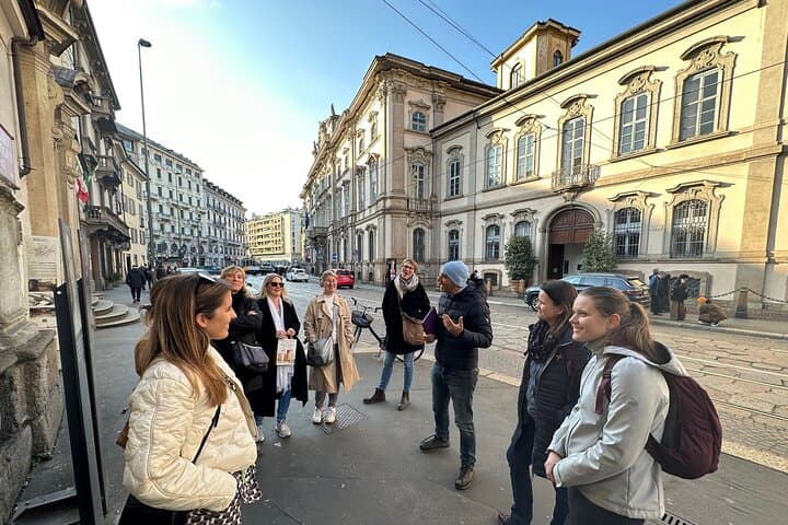 Tasty Milan Street Food Tour with Local Guide