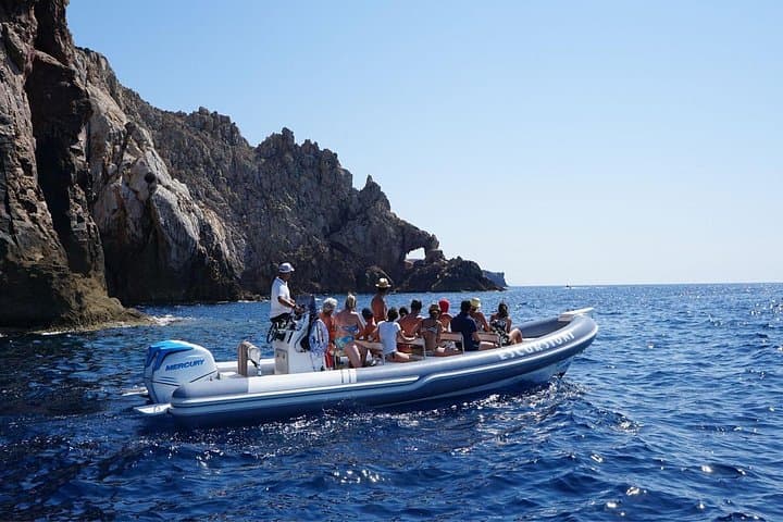 Rubber dinghy tour in Buggerru in southern Sardinia