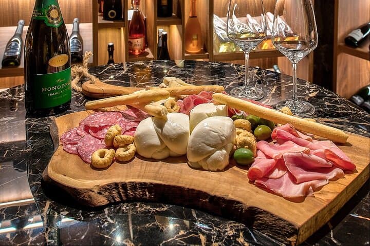 Breathtaking Wine Tasting in the heart of Sorrento