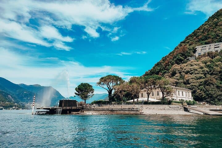 Villa Geno, famous for the iconic fountain