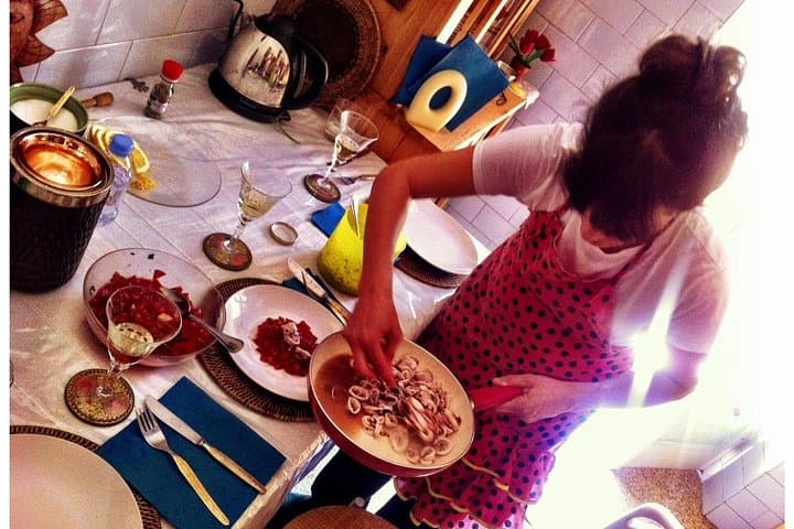 Seafood Cooking Class and 3-course Dinner in Rome