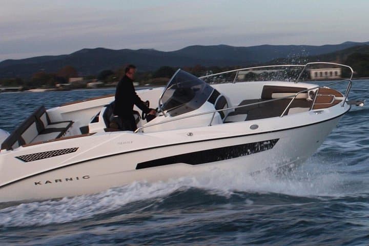 Lake Como : 2h Small-Group Boat Tour with Prosecco & Villas